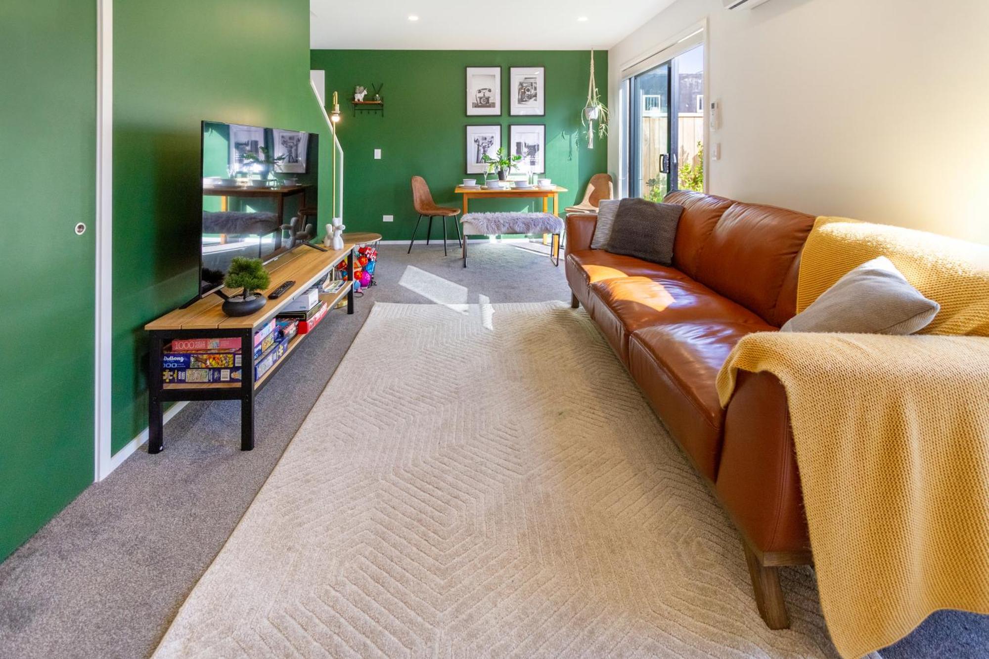 Gorgeous In Green - 2 Bed Central Oasis W/King Bed Christchurch Kültér fotó